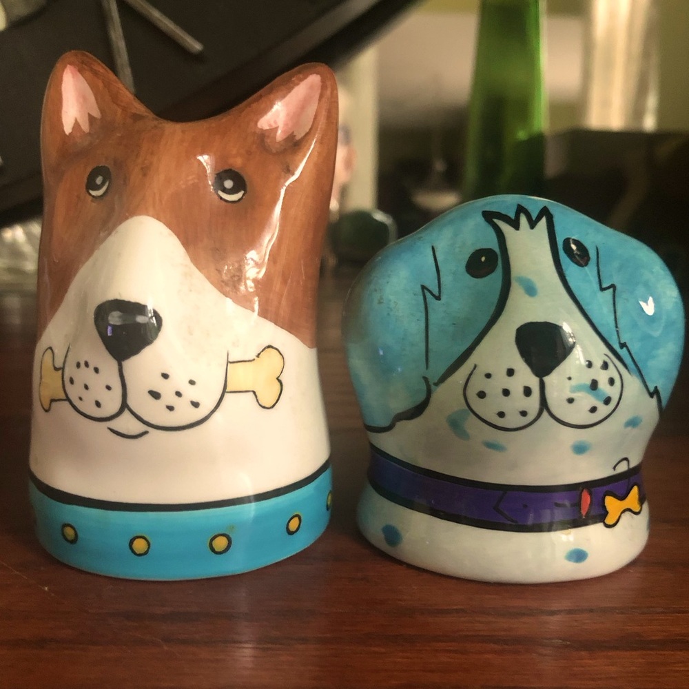 Salt & Pepper Dogs - Picture 2 of 5